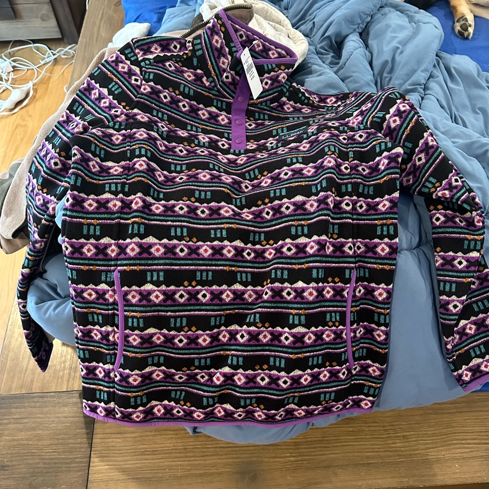 NWT sweater fleece pullover